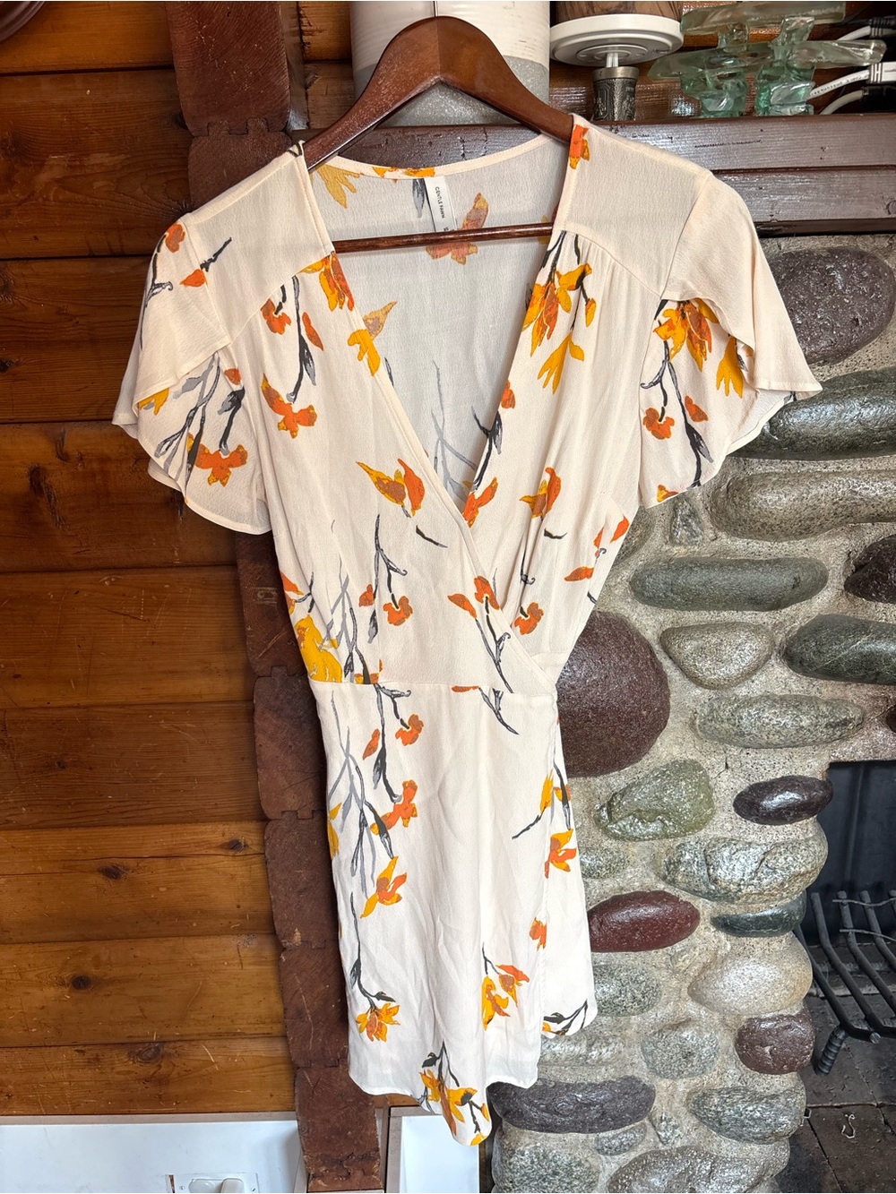 Gentle Fawn Floral Wrap Mini Dress XS Flutter Sleeve Cream